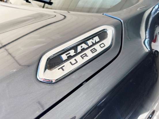 RAM-RAMPAGE-2.0 TURBO DIESEL LARAMIE 4X4 AUTOMÁTICO RAM-RAMPAGE-2024