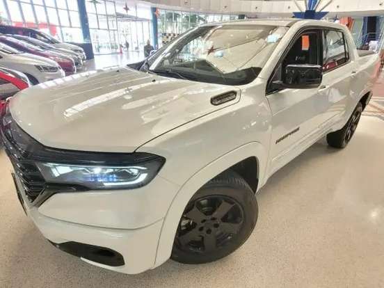 RAM-RAMPAGE-2.2 TURBO DIESEL LARAMIE 4X4 AUTOMÁTICO RAM-RAMPAGE-2025