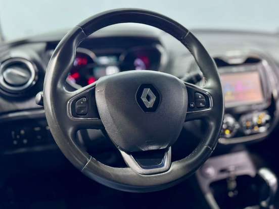 RENAULT-CAPTUR-1.6 16V SCE FLEX INTENSE X-TRONIC RENAULT-CAPTUR-2018