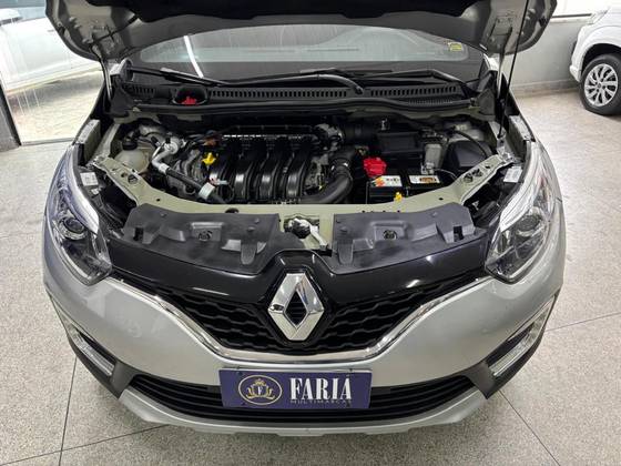 RENAULT CAPTUR 2.0 16V HI-FLEX INTENSE AUTOMÁTICO