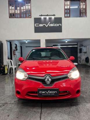RENAULT-CLIO-2015