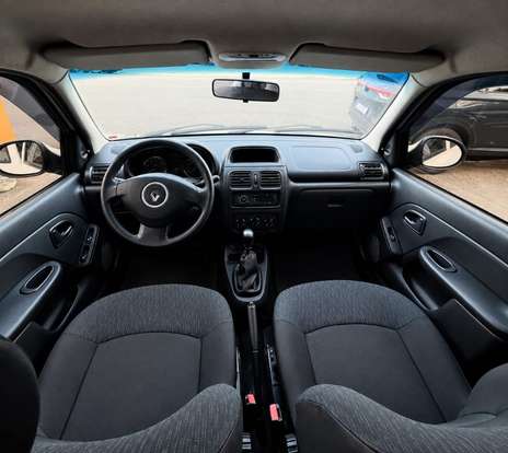RENAULT-CLIO-2015