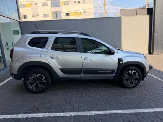 RENAULT-DUSTER-2024