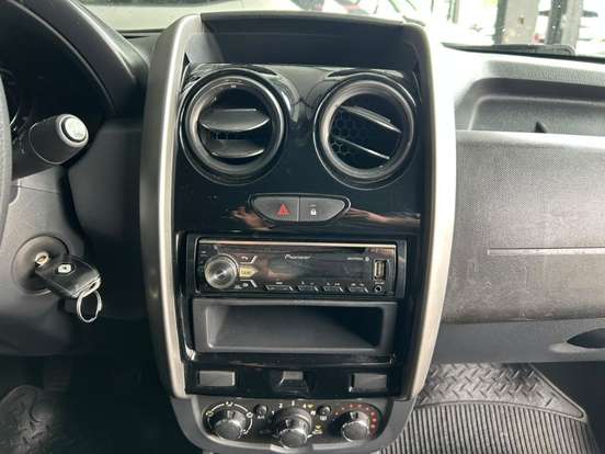 RENAULT-DUSTER-1.6 16V SCE FLEX EXPRESSION MANUAL RENAULT-DUSTER-2017