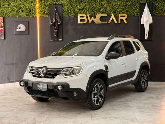 RENAULT-DUSTER-2023
