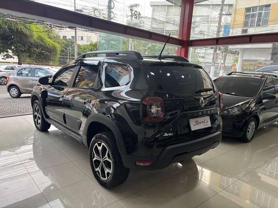 RENAULT-DUSTER-2022
