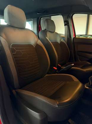 RENAULT-DUSTER-2021
