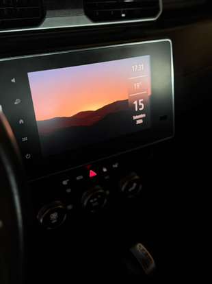 RENAULT-DUSTER-2021