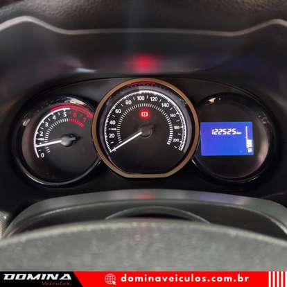 RENAULT-DUSTER-2016