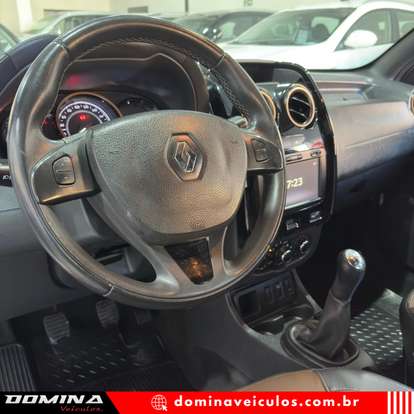 RENAULT-DUSTER-2016