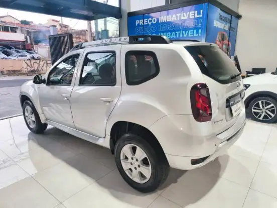 RENAULT-DUSTER-2.0 DYNAMIQUE 4X2 16V FLEX 4P AUTOMÁTICO RENAULT-DUSTER-2016