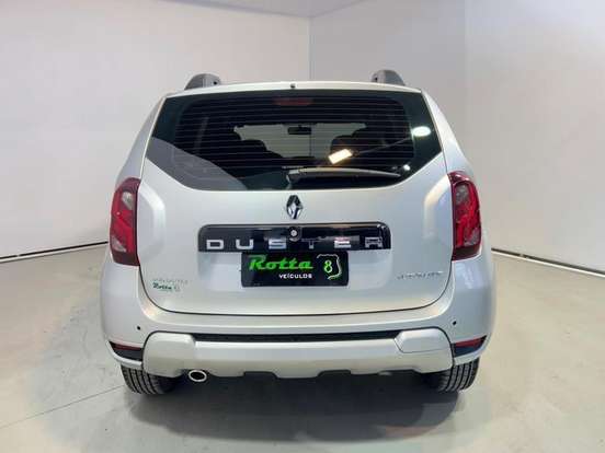 RENAULT-DUSTER-2016