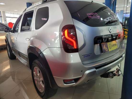 RENAULT-DUSTER-2.0 DYNAMIQUE 4X2 16V FLEX 4P AUTOMÁTICO RENAULT-DUSTER-2015