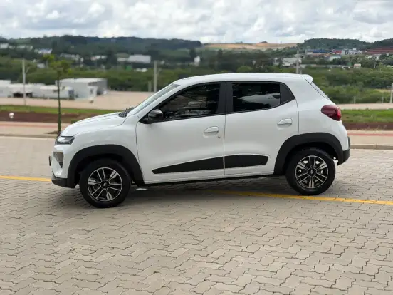 RENAULT-KWID-1.0 12V SCE FLEX INTENSE MANUAL RENAULT-KWID-2024