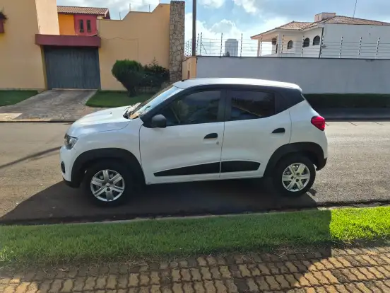 RENAULT-KWID-1.0 12V SCE FLEX ZEN MANUAL RENAULT-KWID-2020