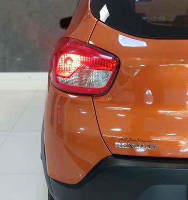 RENAULT-KWID-2017