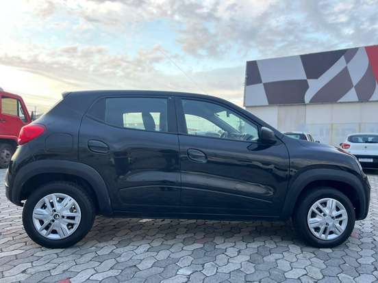 RENAULT-KWID-1.0 12V SCE FLEX ZEN MANUAL RENAULT-KWID-2021