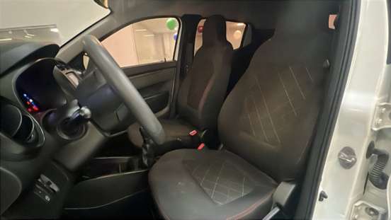 RENAULT-KWID-2024