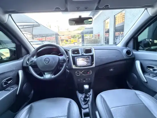 RENAULT-LOGAN-1.6 SL EXCLUSIVE 8V FLEX 4P AUTOMATIZADO RENAULT-LOGAN-2015