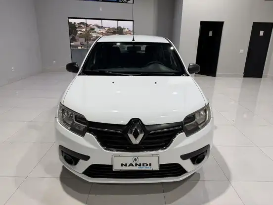 RENAULT-SANDERO-2020