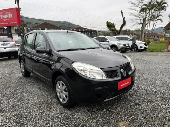 RENAULT SANDERO 1.0 EXPRESSION 16V FLEX 4P MANUAL