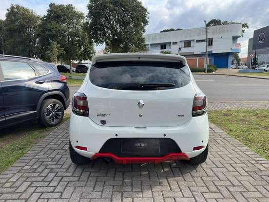 RENAULT-SANDERO-2.0 16V HI-FLEX RS RACING SPIRIT MANUAL RENAULT-SANDERO-2017