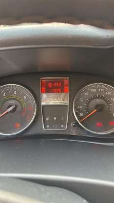 RENAULT-CLIO-2013