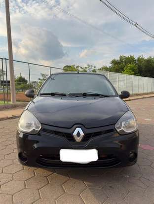RENAULT-CLIO-2013