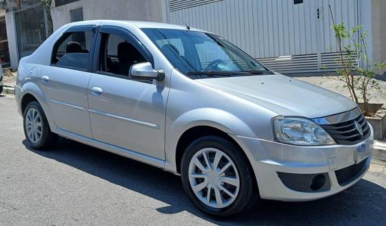 RENAULT LOGAN 1.6 EXPRESSION 8V FLEX 4P MANUAL