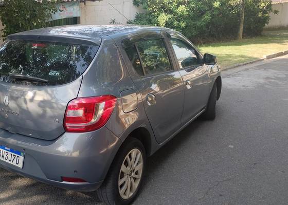 RENAULT SANDERO 1.6 EXPRESSION 8V FLEX 4P MANUAL