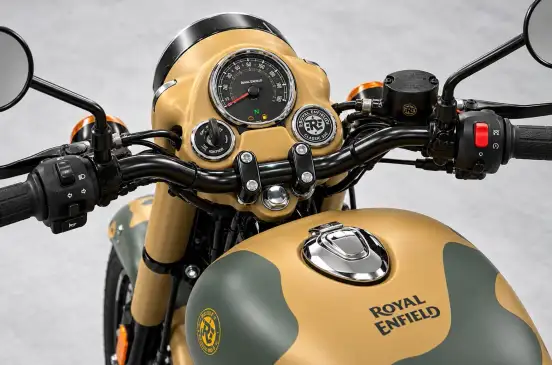 ROYAL ENFIELD-CLASSIC 350-2025