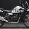 ROYAL ENFIELD HIMALAYAN 450 KAMET WHITE ROYAL ENFIELD HIMALAYAN 450 KAMET WHITE