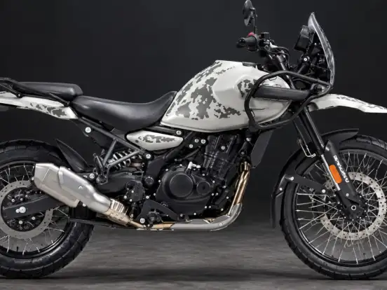 ROYAL ENFIELD-HIMALAYAN 450 KAMET WHITE ROYAL ENFIELD-HIMALAYAN 450 KAMET WHITE-2027