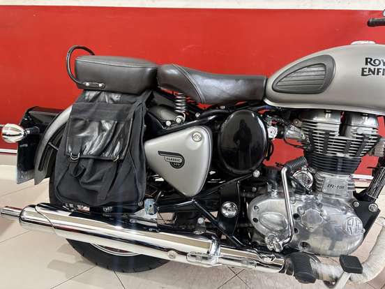ROYAL ENFIELD-BULLET 500-2018