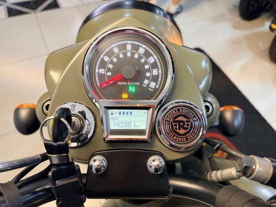 ROYAL ENFIELD-CLASSIC 350 SIGNALS ROYAL ENFIELD-CLASSIC 350 SIGNALS-2023