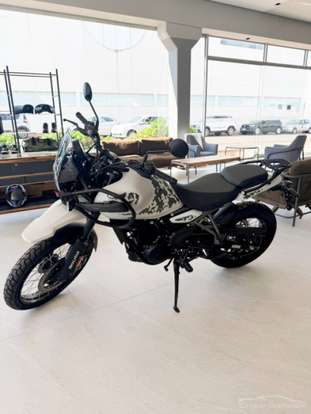 ROYAL ENFIELD-HIMALAYAN 450 HANLE BLACK-2026