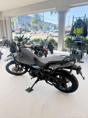 ROYAL ENFIELD-HIMALAYAN 450 SLATE SALT-2026