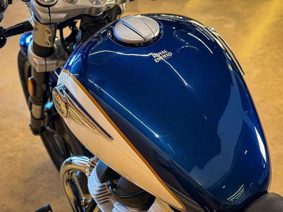 ROYAL ENFIELD-METEOR 650 CELESTIAL-2025