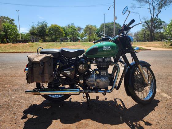ROYAL ENFIELD CLASSIC 500 