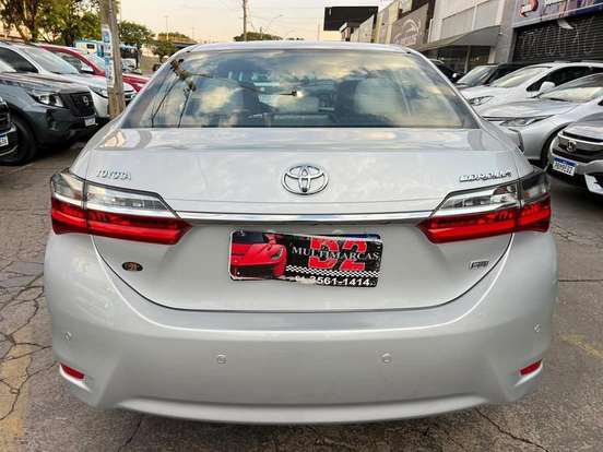 TOYOTA-COROLLA-2019