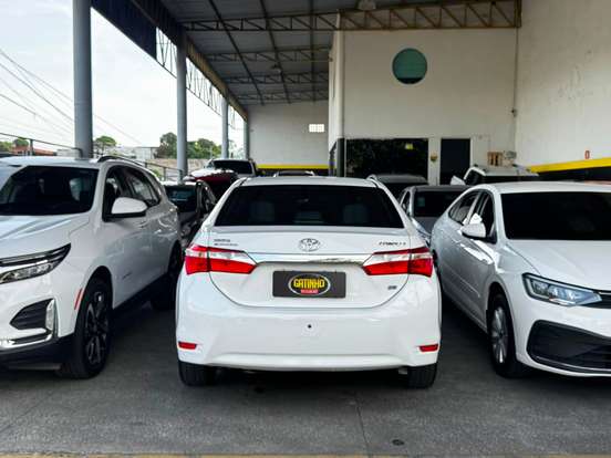 TOYOTA-COROLLA-2015