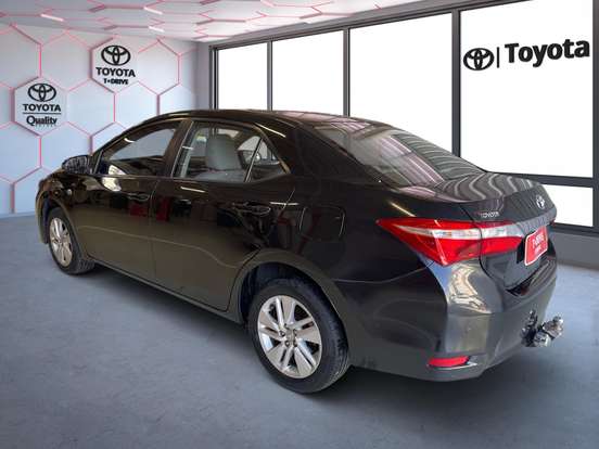 TOYOTA-COROLLA-2015