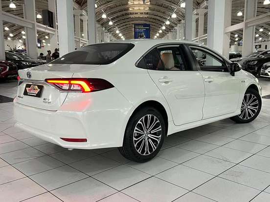 TOYOTA-COROLLA-2019