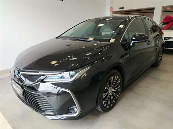 TOYOTA-COROLLA-2019