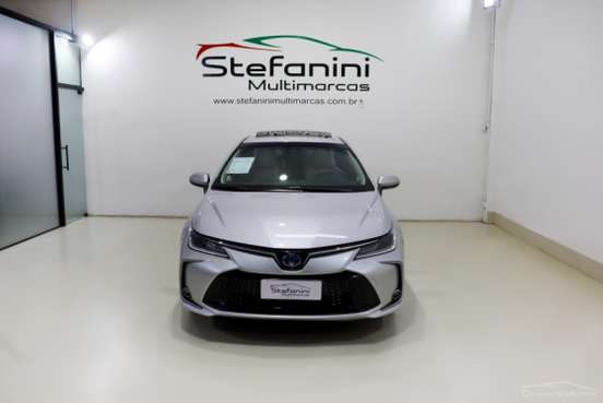TOYOTA-COROLLA-2025
