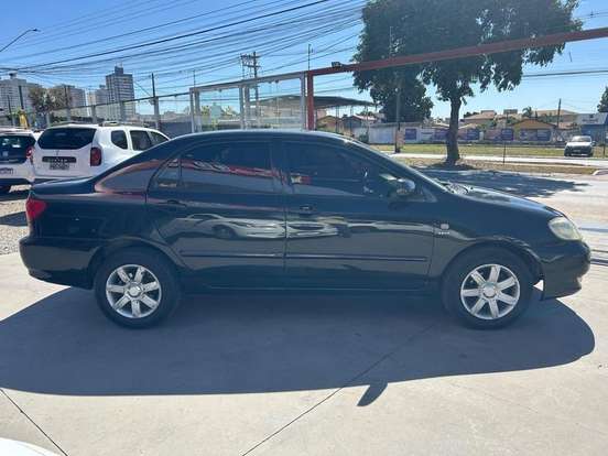 TOYOTA-COROLLA-2004