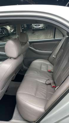 TOYOTA-COROLLA-2007