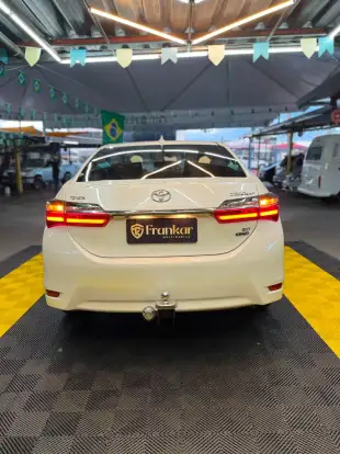 TOYOTA-COROLLA-2017