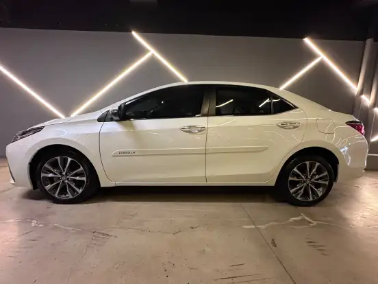 TOYOTA-COROLLA-2.0 ALTIS 16V FLEX 4P AUTOMÁTICO TOYOTA-COROLLA-2018