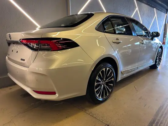 TOYOTA-COROLLA-2025